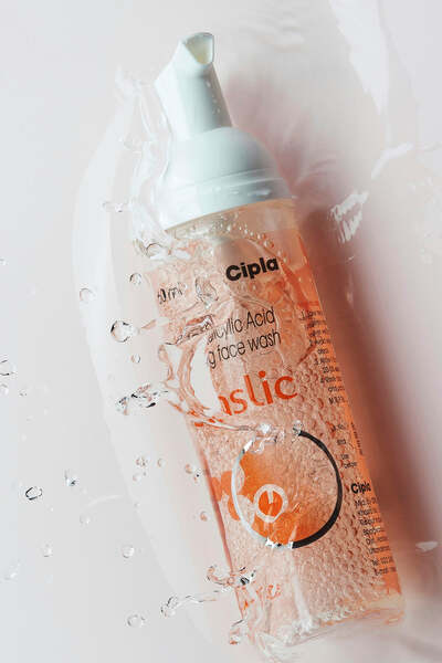 Saslic Foaming Face Wash – 60ml